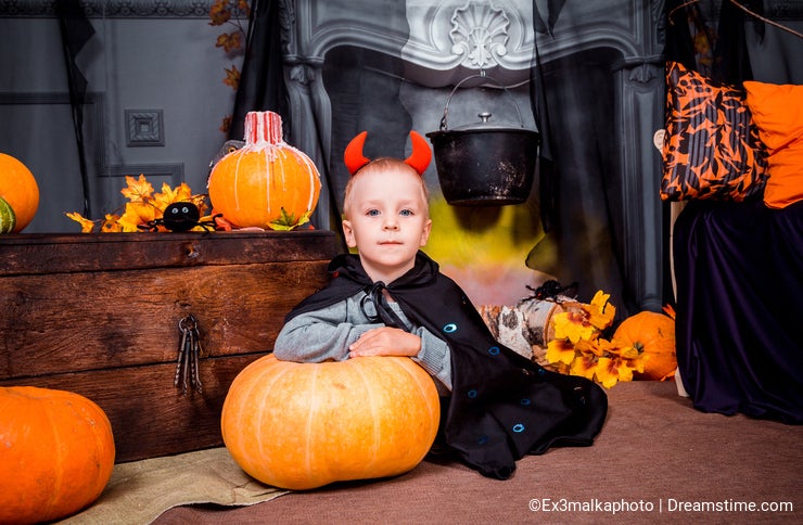 7 Ways to Safely Celebrate Halloween This Year - Dreamstime