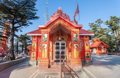 Photographing the streets of Shimla, the queen of the hills