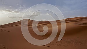 03_Sunrise of the famous and legendary dunes of Erg Chebbi in the Sahara Desert, Morocco.