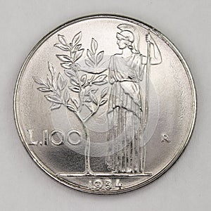 100 Lire 1984  Italian old lire coin  Italy