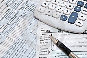 1040EZ IRS Forms