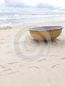 113 basket boat and tourist beach