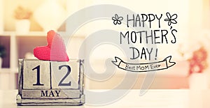 12 May Happy Mothers Day message with calendar