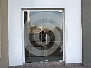 12 millimetres thick toughened glass door with stainless steel made tube glass doors and its floor and lintel mounted doors which