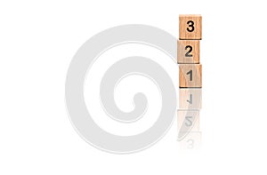 123 block wood count basic in white background with copy space