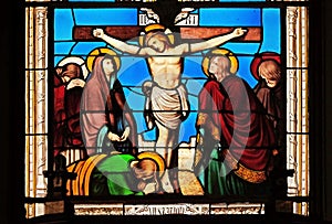 12th Stations of the Cross, Jesus dies on the cross