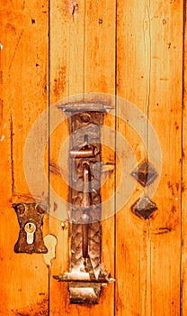 1500`s door handle & lock on wood door