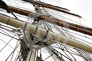 1877 Elissa Mast and Rigging