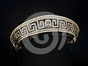 1909 Antique Jewelry Design Tiara Cartier Paris Platinum Diamonds Natural Pearls Luxury Lifestyle Fashion Accessory