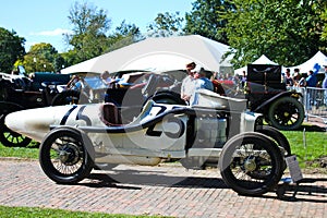 1915 Duesenberg