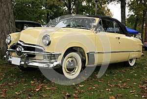 1950 Ford Custom Convertible