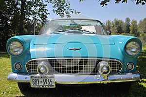 1956 Ford Thunderbird