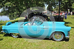1956 Ford Thunderbird