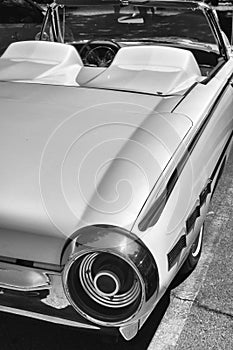 1961 Ford Thunderbird convertible