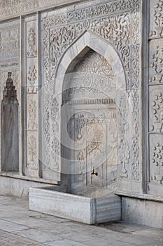 1st Mahmut Han Fountain: A Symmetrical Marvel of Carved Marble in Tophane, Istanbul