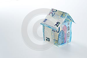 20 Euro banknote 2015 house