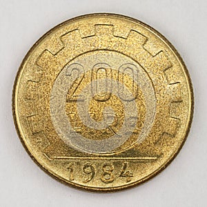 200 Lire coin 1984  Italy
