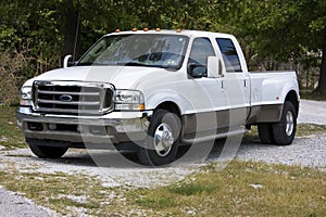 2004 Ford Super Duty Truck Dually