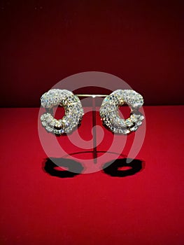 2012 Antique Cartier Earrings Hoop Jewelry Design Gold Diamonds Pearls Carina Lau Ka Ling Fashion Accessory