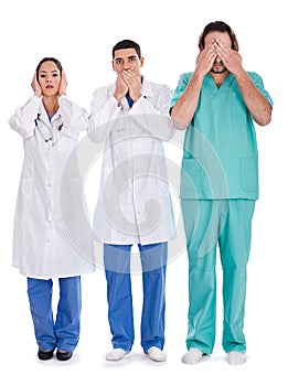 3 doctors Don't see, don't speak and don't hear photo