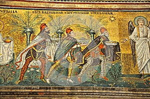 3 kings and an angel