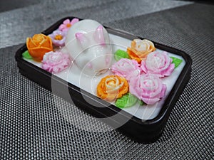 3D Rabbit and pig  of Coconut milk jelly cake