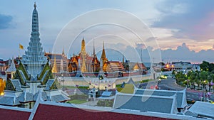 4K Day to night timelapse of wat pra kaew,Temple of the Emerald Buddha, a most famous landmark of Bangkok, Thailand