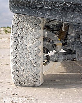 4wd tyre on sand