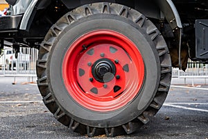 4x4 Wheel with Red Steely Rim
