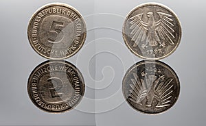 5 Deutsche mark coin on both sides