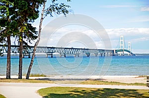 The 5 mile Mackinaw Bridge