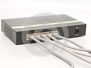 5 port ethernet gigabit switch with cables