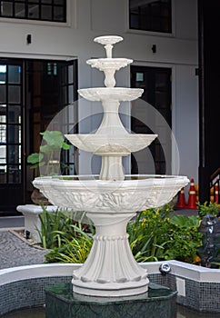 5 tier fountain in the middle garden