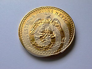 50 pesos gold angle