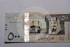 500 Saudi Riyal banknote, with image of Kaaba and King AbdulAziz, Saudi Arabia 500 Riyals cash money selective focus