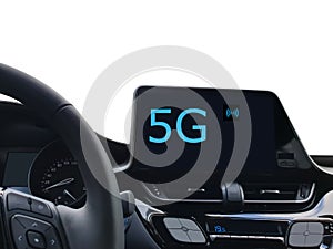 5G connected car with wireless technology
