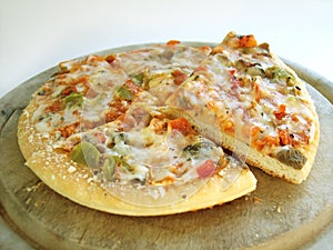 6 veggie pizza 3 (path included) photo