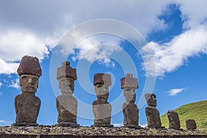 The 7 moai di Ahu Nau Nau