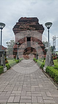 700 years old majapahit kingdom temple in java history