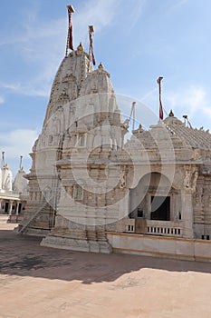 72 Jinalaya Jain Temple, Gujarat - India religious tour - Cultural trip