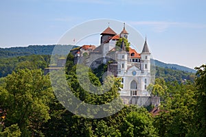 Aarburg castle