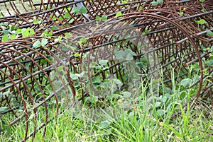 Abandon steel reinforcement bars.