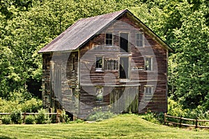 Abandoned barn