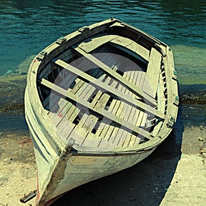 Abandoned boat(Greece)
