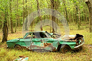 Abandoned car