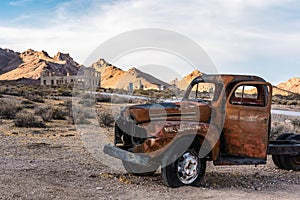 Abandoned car wreck in the ghost town Rhyolite in the Death Valley