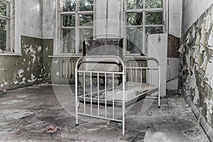 Abandoned children bed