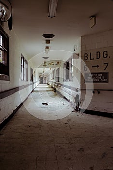 Abandoned Hospital - Brecksville Veterans Administration - Ohio