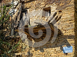 Abandoned house up in the mountains - Sotoparada photo