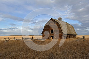 Abandoned old barn in fall